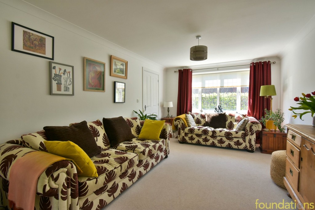 Images for Hornbeam Avenue, Bexhill-on-Sea, East Sussex EAID:3719479022 BID:13173601