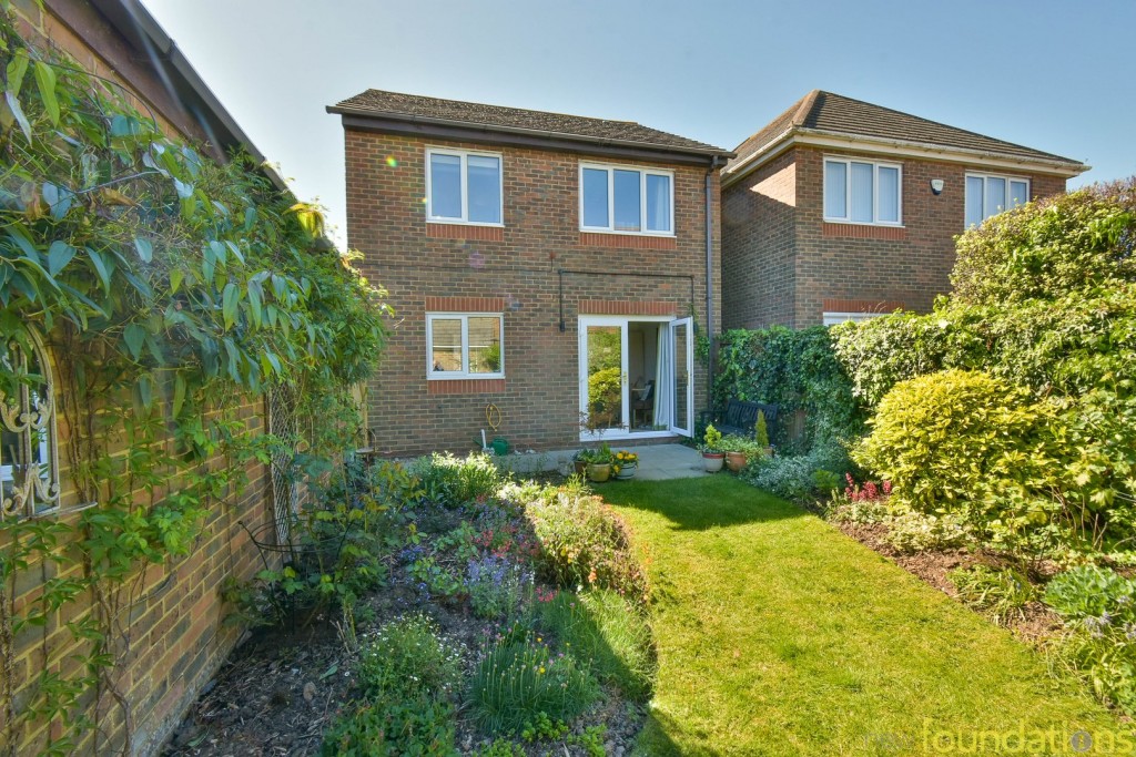 Images for Hornbeam Avenue, Bexhill-on-Sea, East Sussex EAID:3719479022 BID:13173601