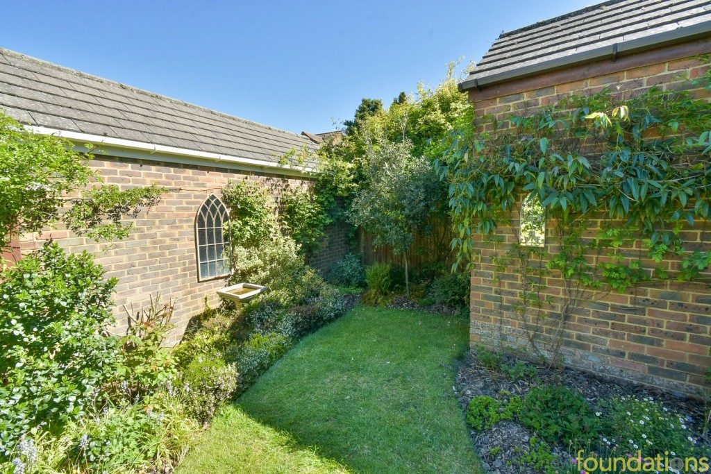 Images for Hornbeam Avenue, Bexhill-on-Sea, East Sussex EAID:3719479022 BID:13173601