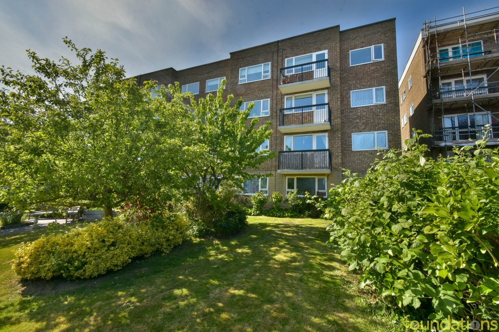 Images for New Park Avenue, Bexhill-on-Sea, East Sussex EAID:3719479022 BID:13173601