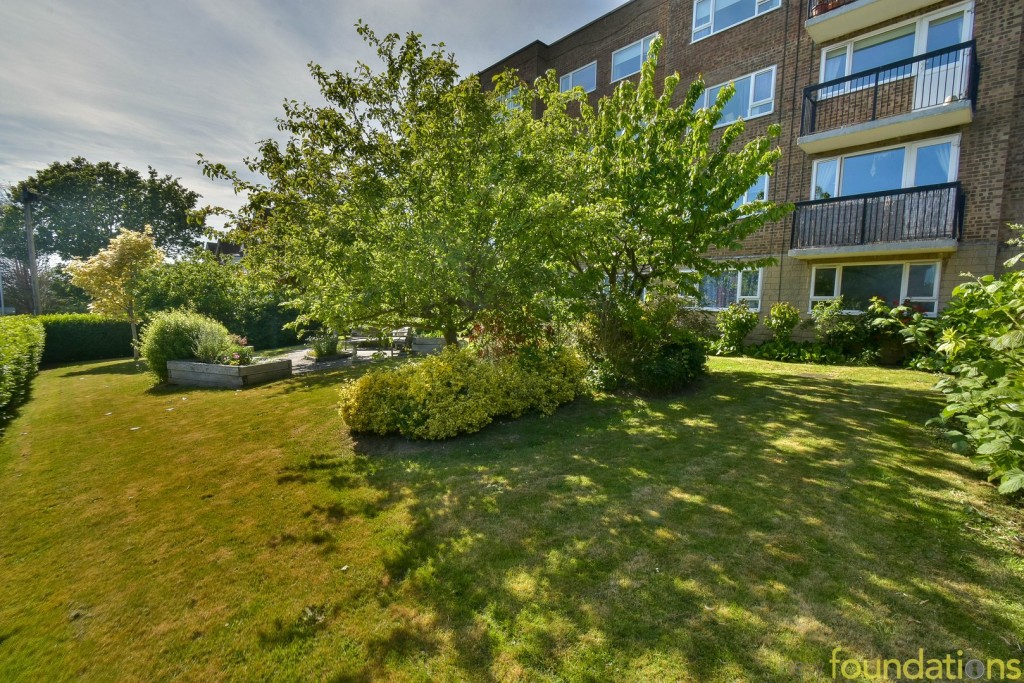 Images for New Park Avenue, Bexhill-on-Sea, East Sussex EAID:3719479022 BID:13173601