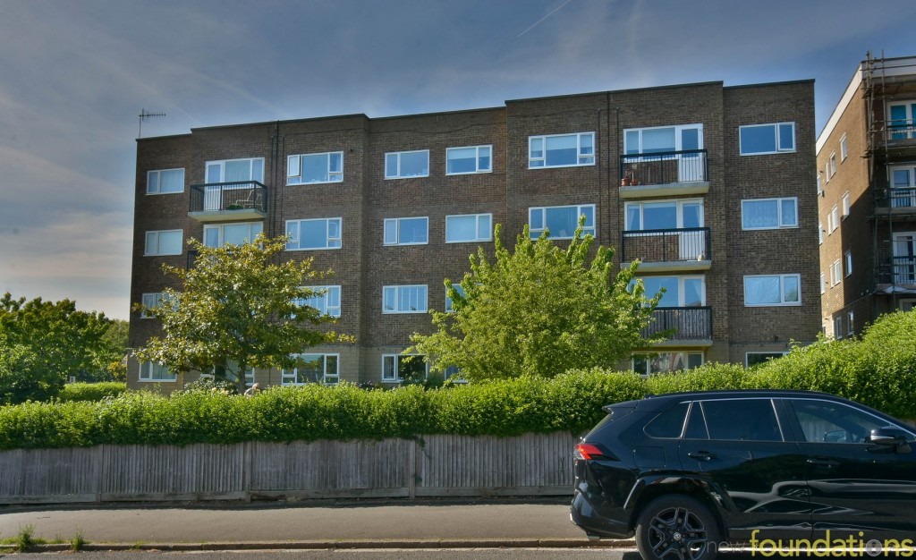 Images for New Park Avenue, Bexhill-on-Sea, East Sussex EAID:3719479022 BID:13173601