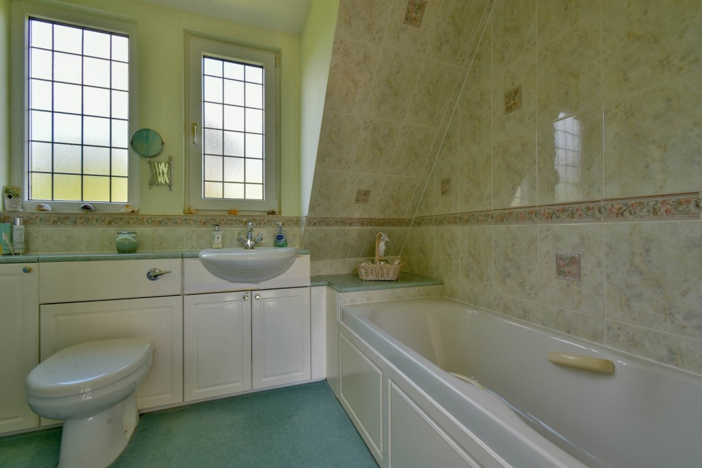Images for Sandhurst Lane, Bexhill-on-Sea, East Sussex EAID:3719479022 BID:13173601