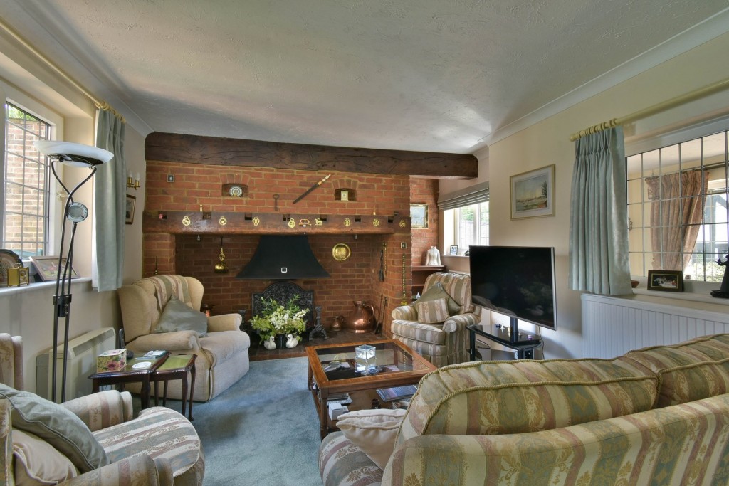Images for Sandhurst Lane, Bexhill-on-Sea, East Sussex EAID:3719479022 BID:13173601