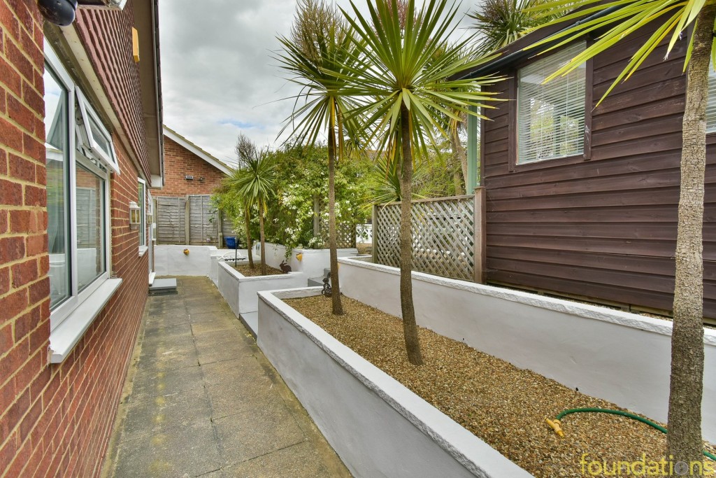 Images for Links Drive, Bexhill-on-Sea, East Sussex EAID:3719479022 BID:13173601