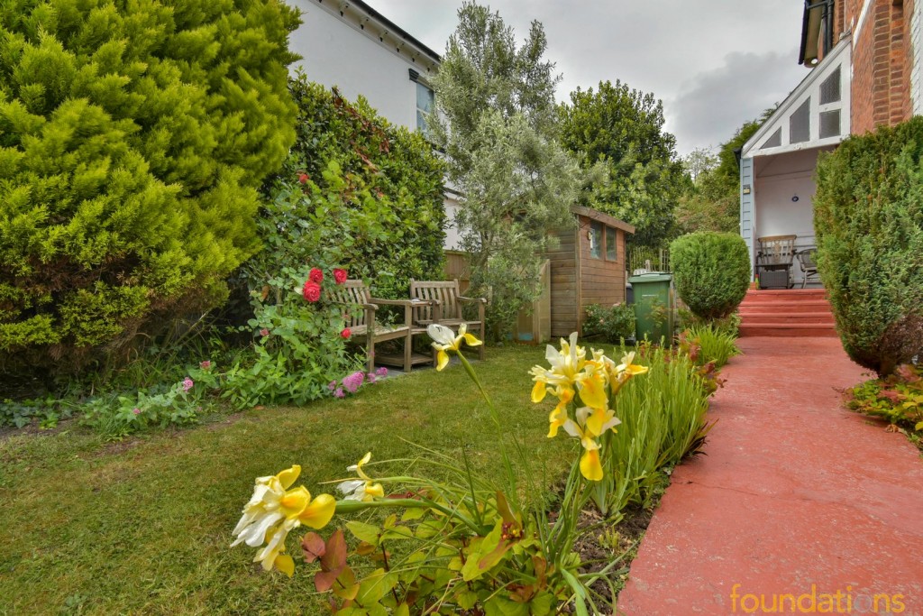 Images for De la Warr Road, Bexhill-on-Sea, East Sussex EAID:3719479022 BID:13173601