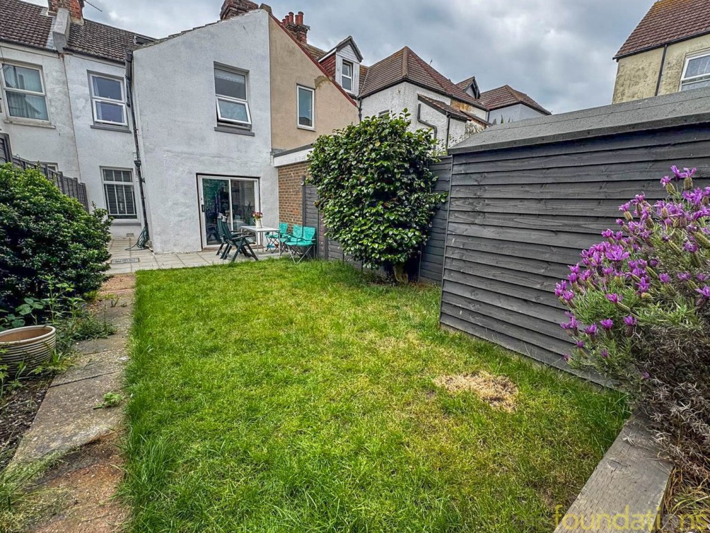 Images for Windsor Road, Bexhill-on-Sea, East Sussex EAID:3719479022 BID:13173601