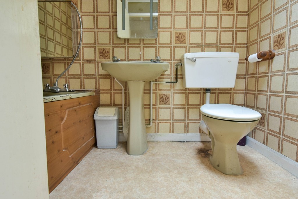 Images for Wilton Road, Bexhill-on-Sea, East Sussex EAID:3719479022 BID:13173601