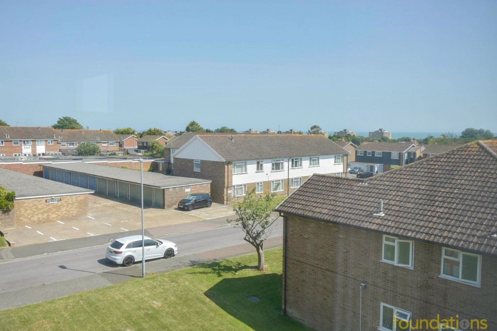 Images for Normandale, Bexhill-on-Sea, East Sussex EAID:3719479022 BID:13173601