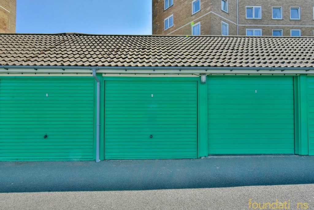 Images for West Parade, Bexhill-on-Sea, East Sussex EAID:3719479022 BID:13173601