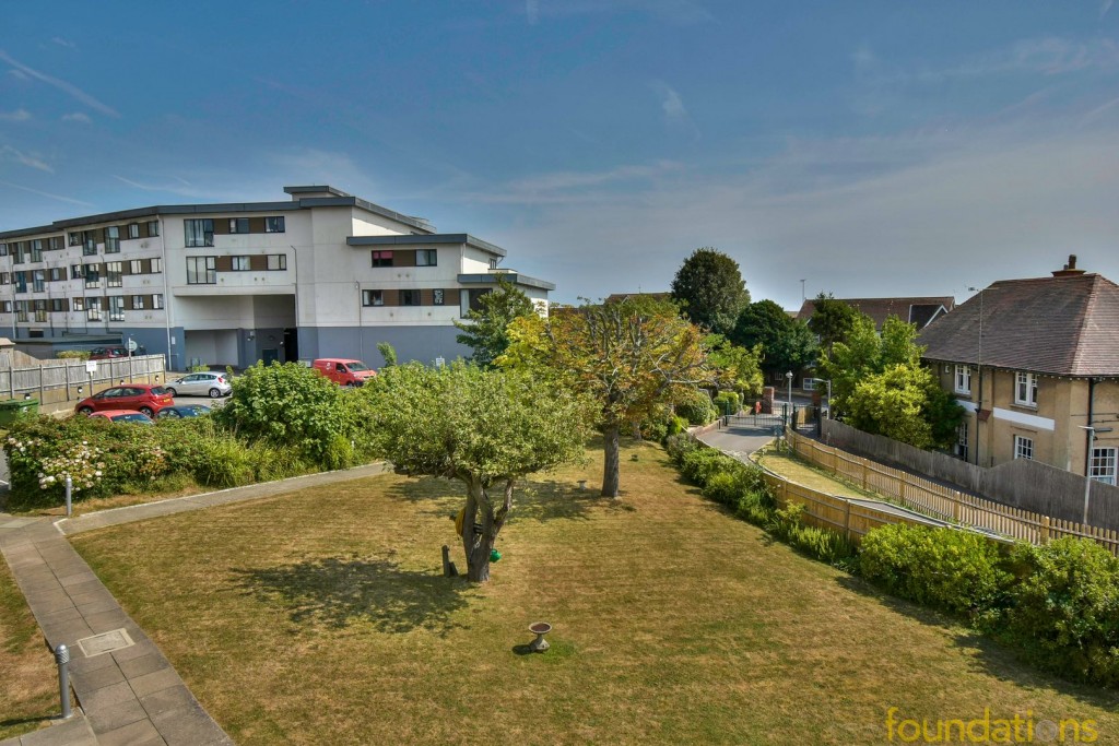 Images for Buckhurst Road, Bexhill-on-Sea, East Sussex EAID:3719479022 BID:13173601